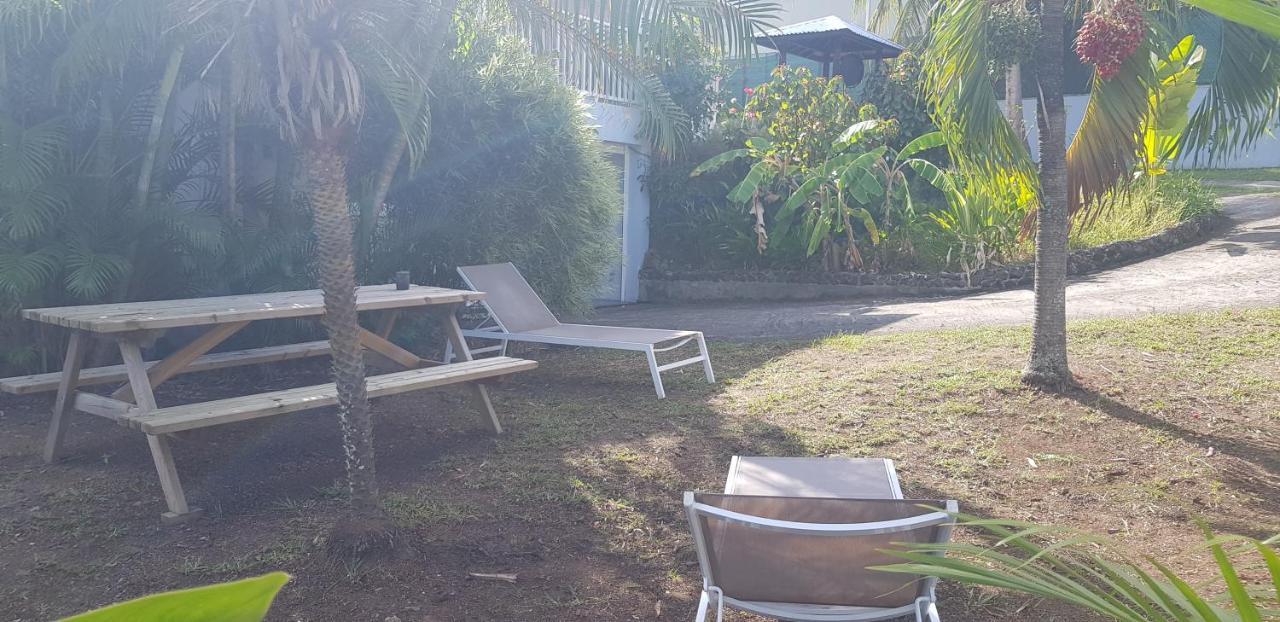 Studio Moderne Climatise Avec Jardin, Plage A Pied Le Diamant Exterior foto